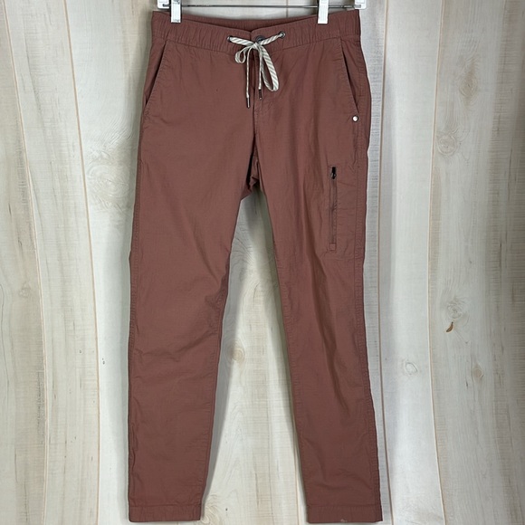 Athletic Leggings By Vuori In Tan, Size: Xs main image 1